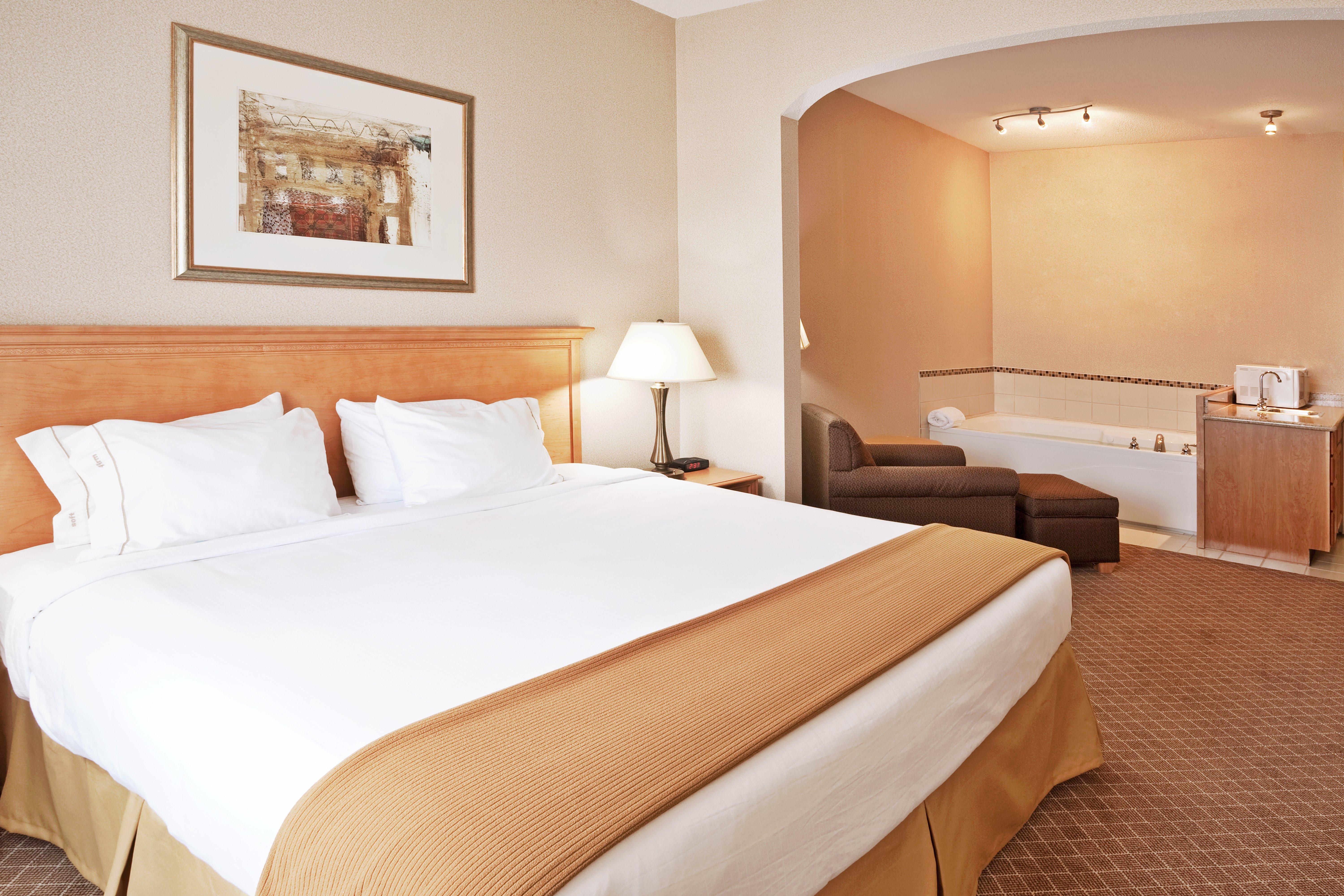 Holiday Inn Express Hotel & Suites Chesterfield - Selfridge Area By Ihg Экстерьер фото