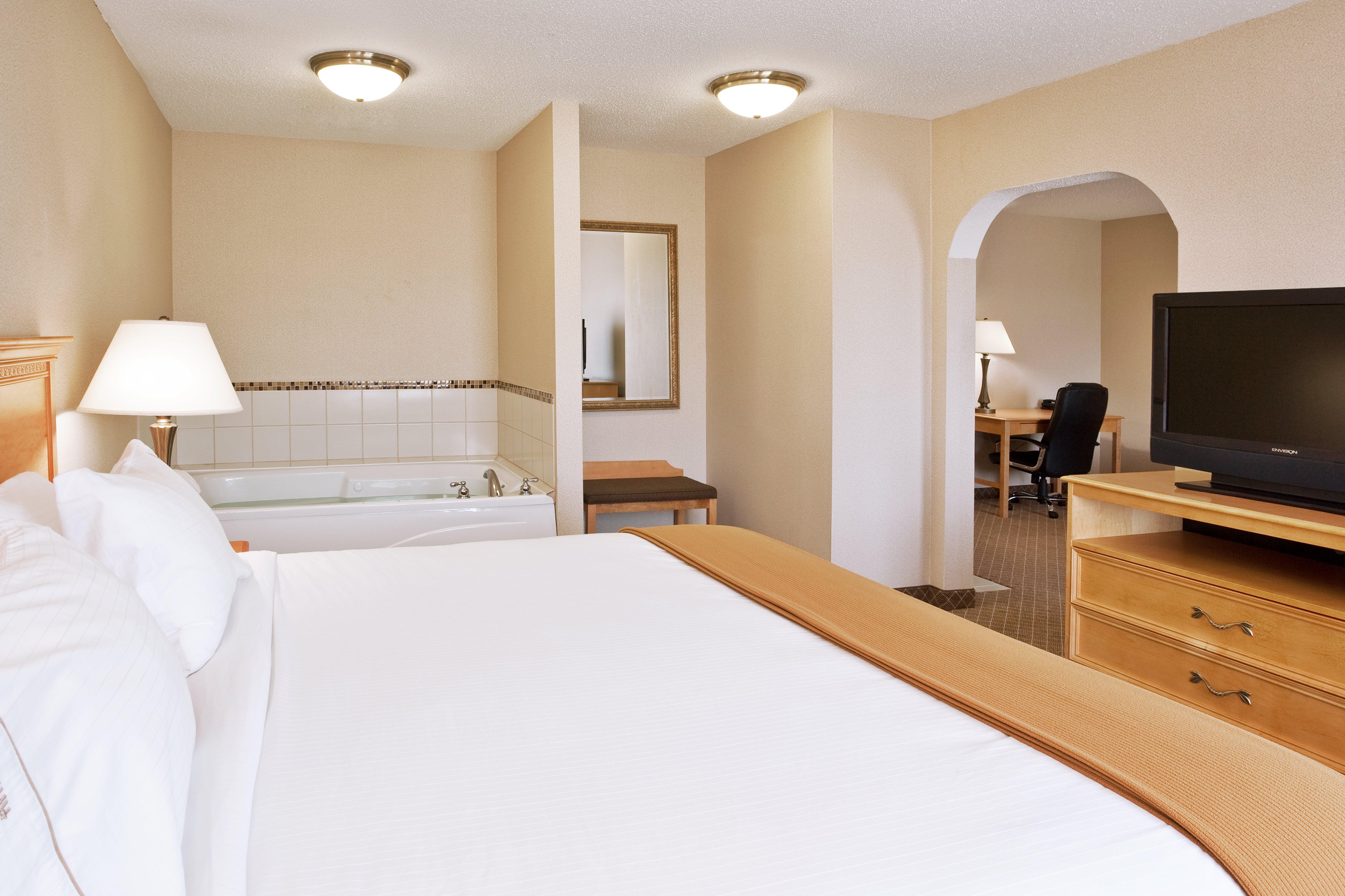 Holiday Inn Express Hotel & Suites Chesterfield - Selfridge Area By Ihg Экстерьер фото