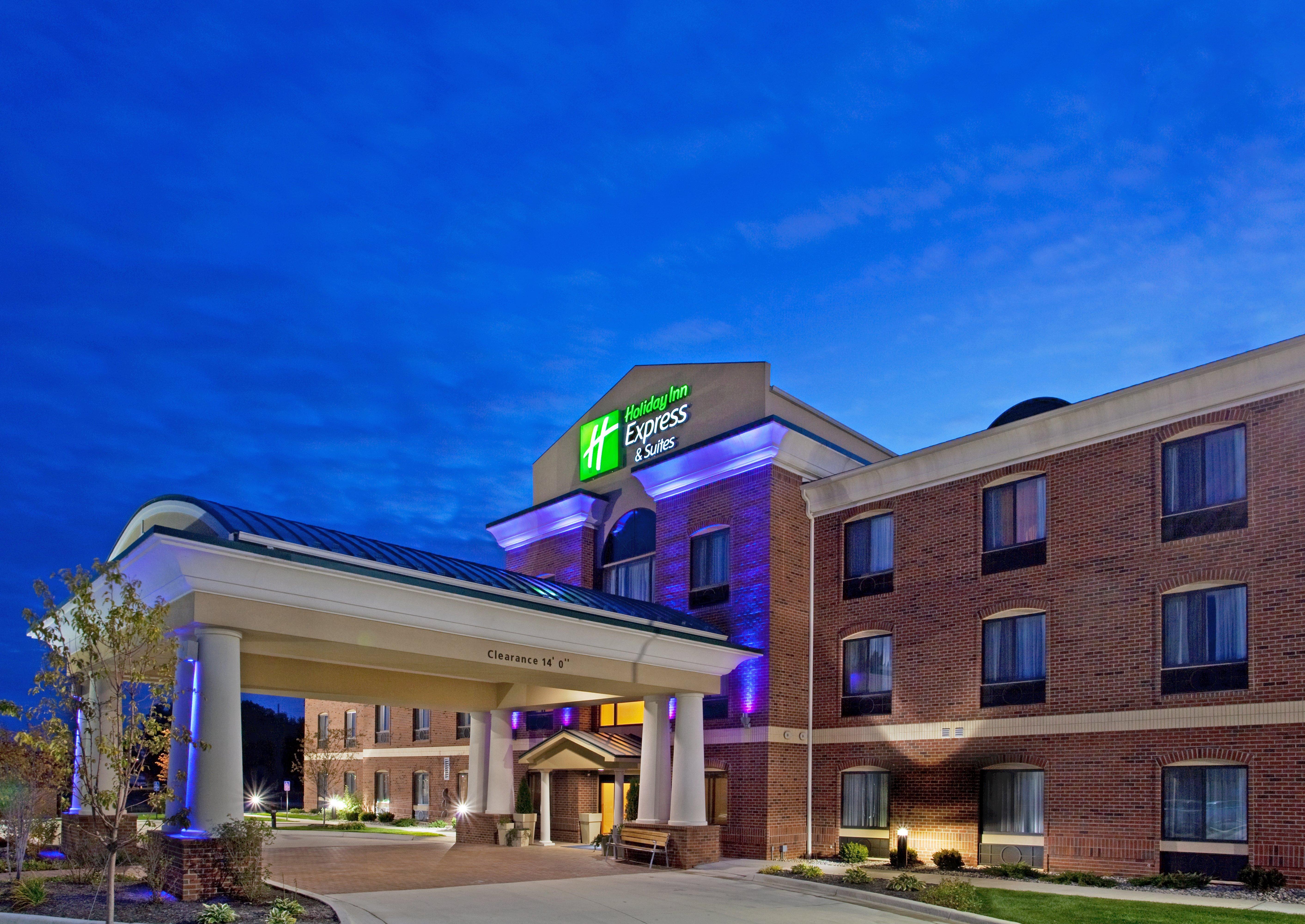 Holiday Inn Express Hotel & Suites Chesterfield - Selfridge Area By Ihg Экстерьер фото